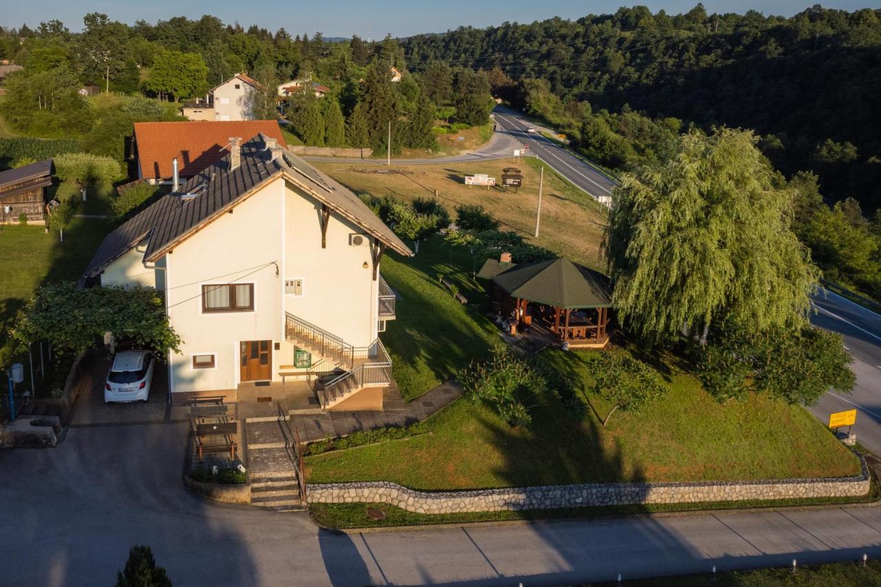 Apartments Lucija Slunj Luaran gambar