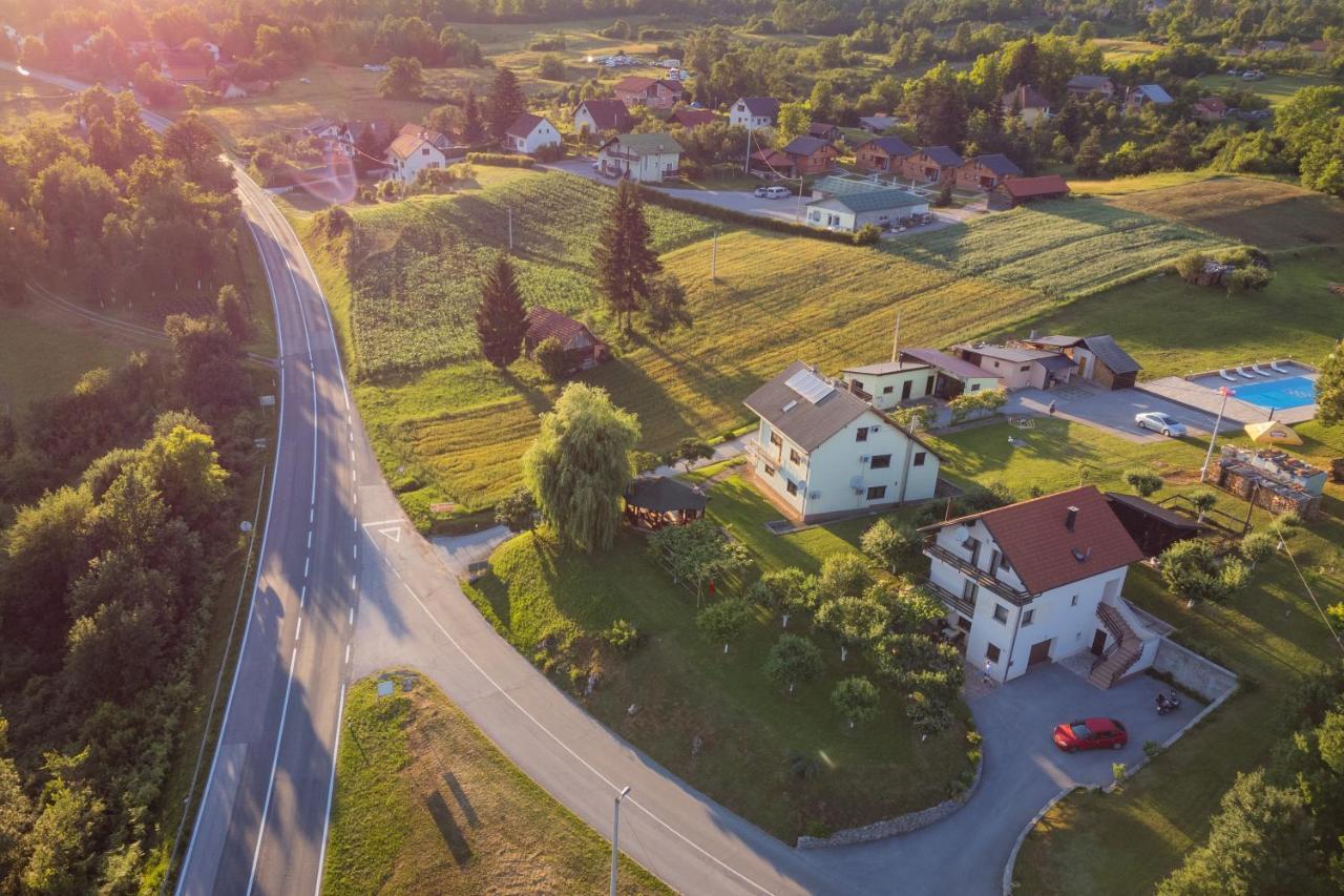 Apartments Lucija Slunj Luaran gambar