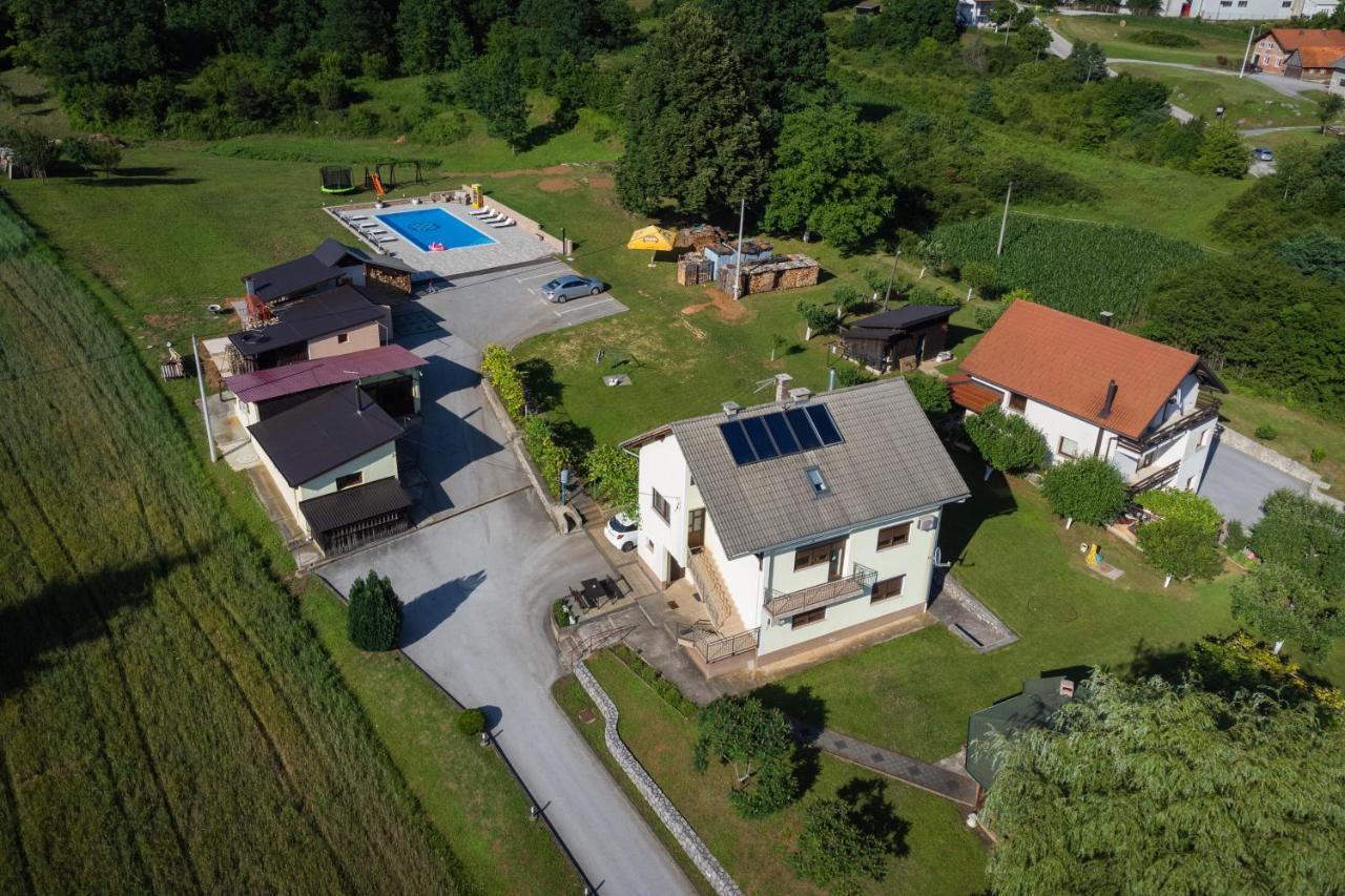 Apartments Lucija Slunj Luaran gambar