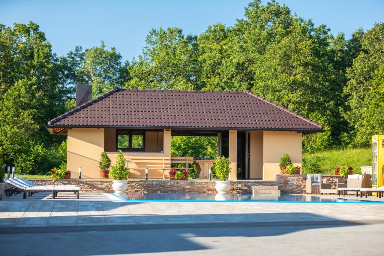 Apartments Lucija Slunj Luaran gambar